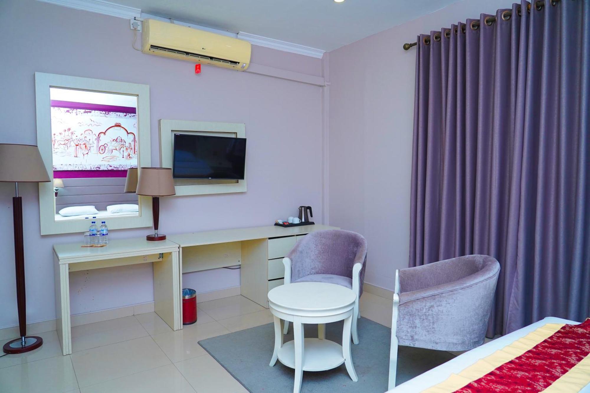 Tilko City Hotel Jaffna Exterior photo